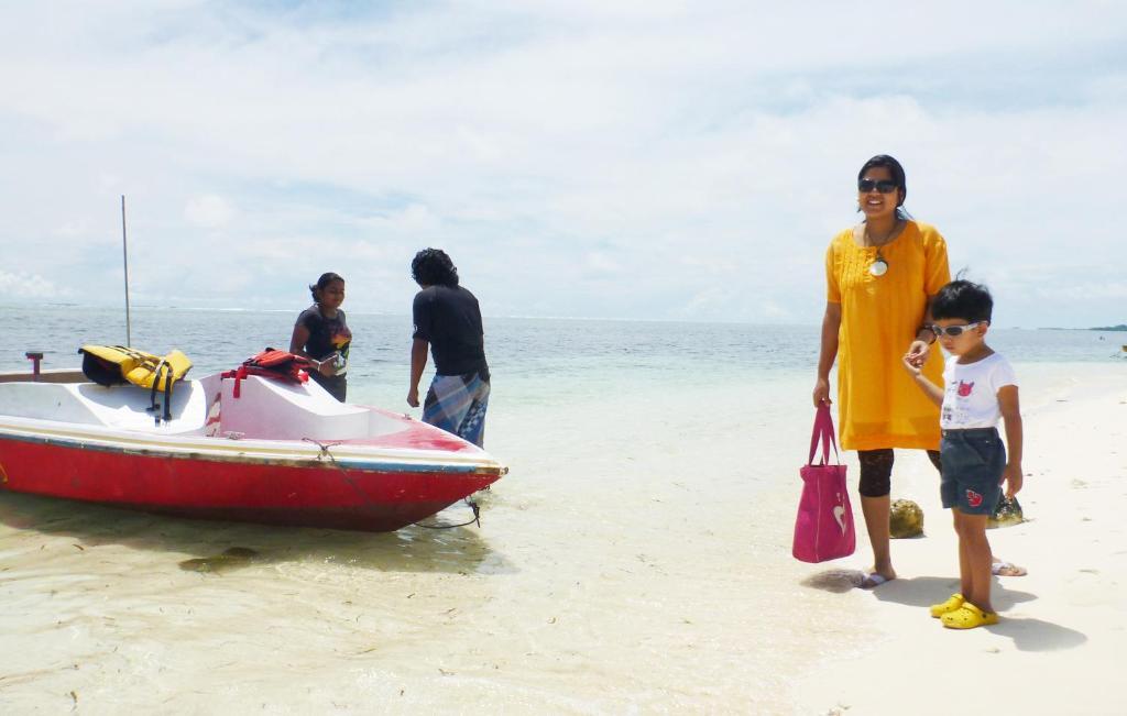 Isle Beach Inn Maldives エクステリア 写真