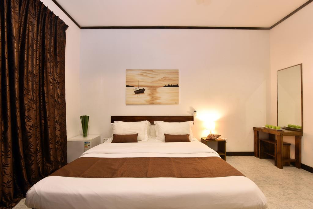 Isle Beach Inn Maldives エクステリア 写真