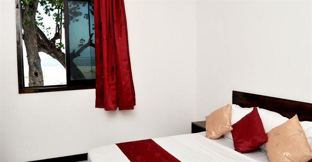 Isle Beach Inn Maldives エクステリア 写真